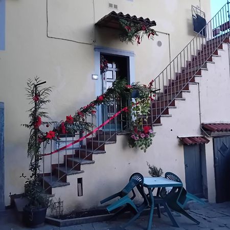 Marianna Casa Vacanza Azzate Luaran gambar
