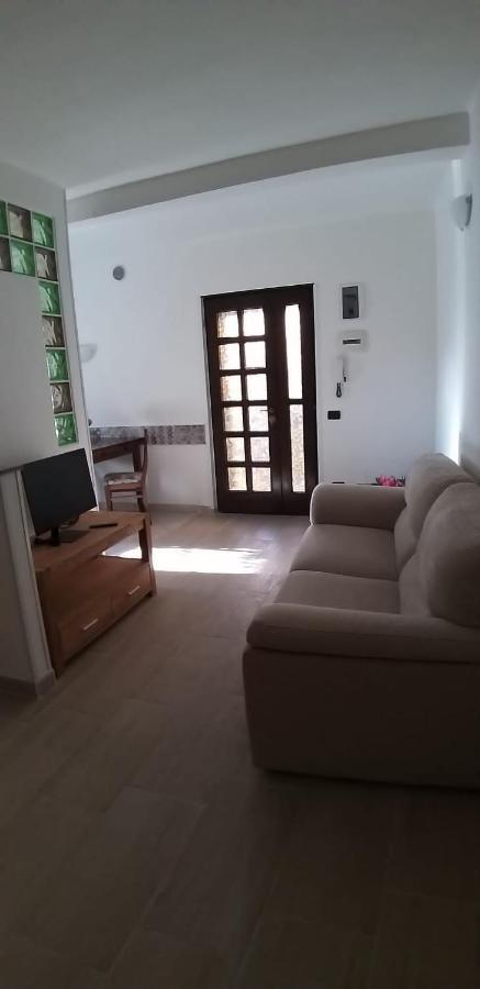Marianna Casa Vacanza Azzate Luaran gambar