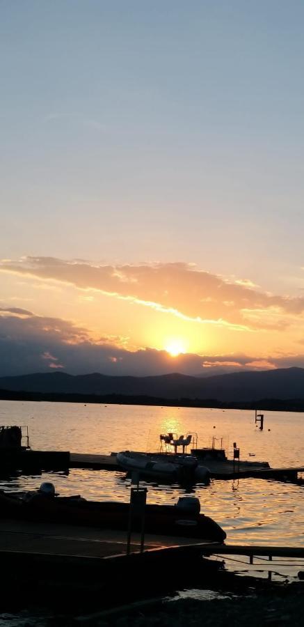 Marianna Casa Vacanza Azzate Luaran gambar
