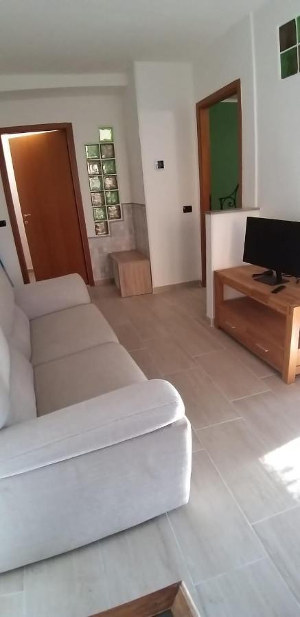 Marianna Casa Vacanza Azzate Luaran gambar